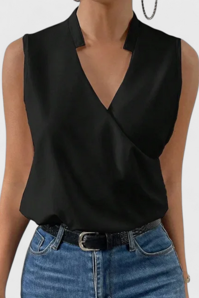 Top de verano con escote en V